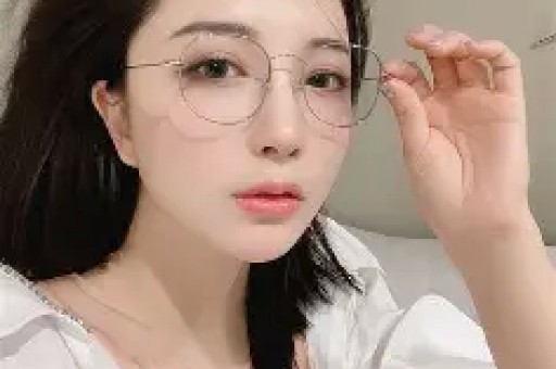 “网红食品”频翻车市监总局开展专项整治行动