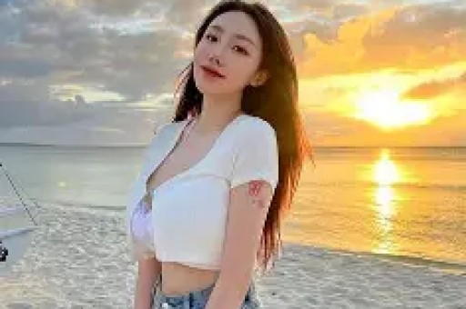 3500家连锁店女网红艾琳演豪门戏翻车涉嫌欺诈中老年人