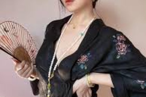 窦文涛：跟鲁豫睡过跟王菲暧昧栽在39岁才女身上 多年人设碎成渣