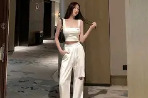 SBTI刷屏全网！黄晓明、苏醒等明星集体玩梗这场“不正经”测试凭什么火出圈？